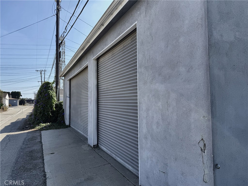 17424 Delia Property Photo 6