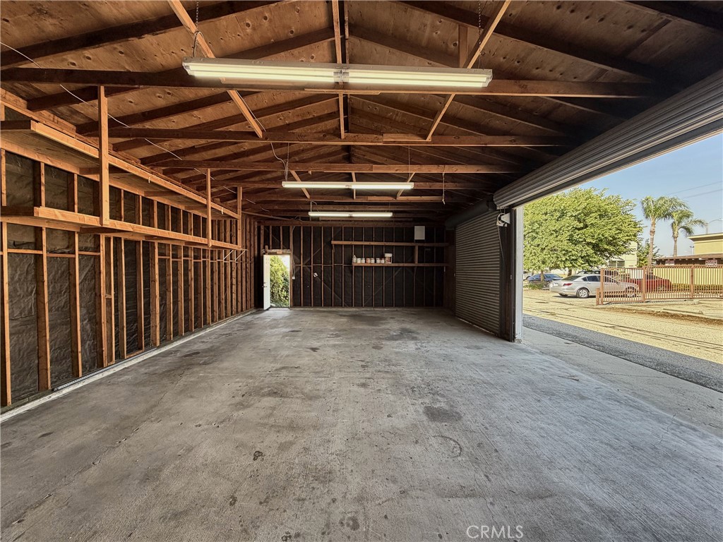17424 Delia Property Photo 10