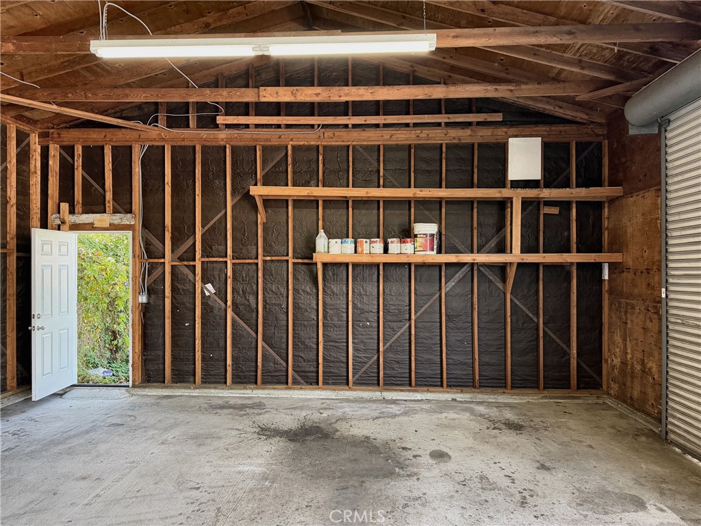 17424 Delia Property Photo 12