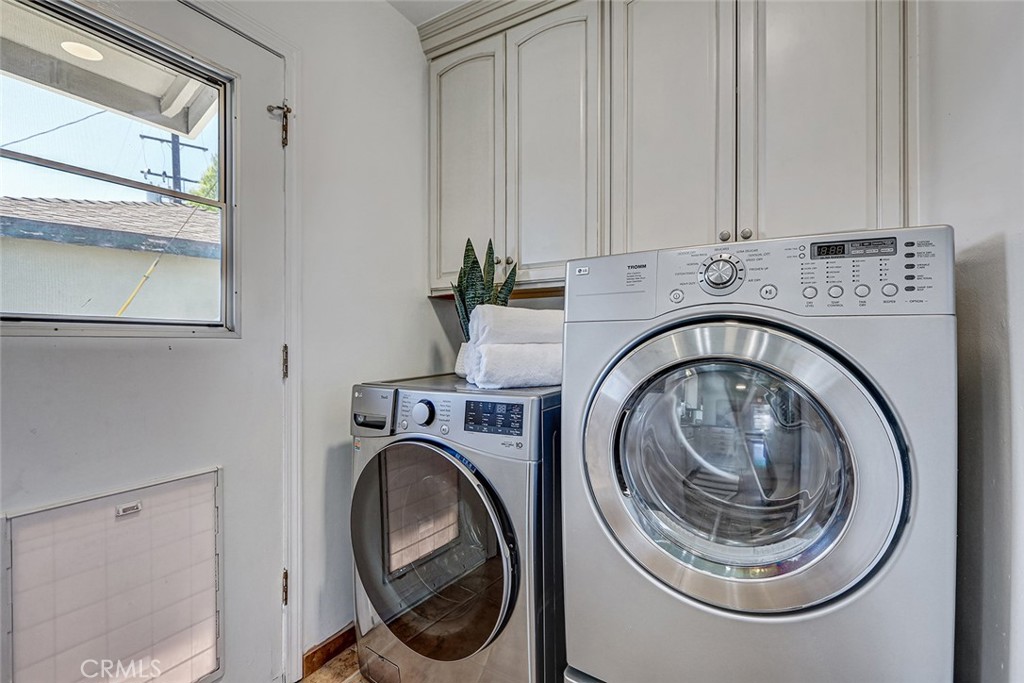12509 Manor Property Photo 23