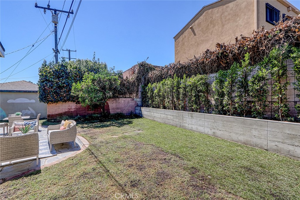 12509 Manor Property Photo 25