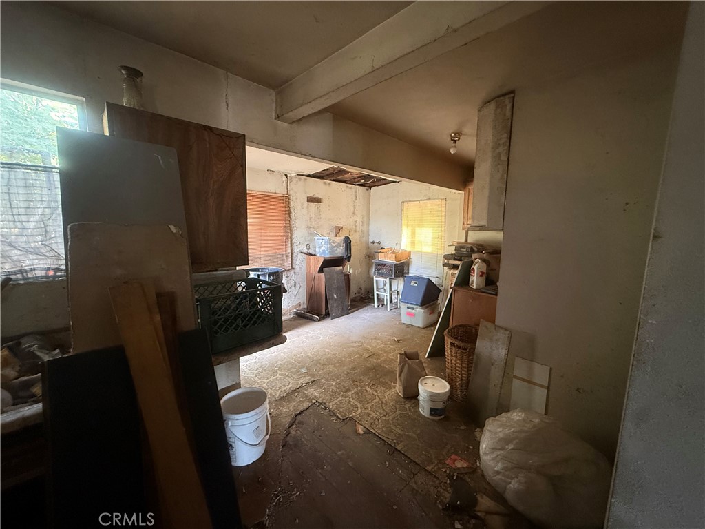 2927 Asbury Property Photo 5