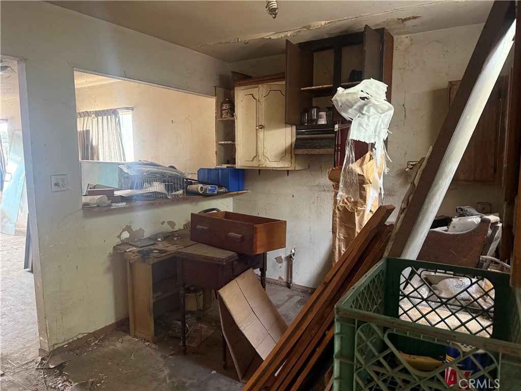 2927 Asbury Property Photo 14