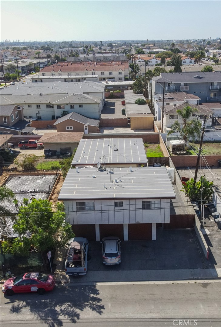 16701 S Berendo Property Photo 3