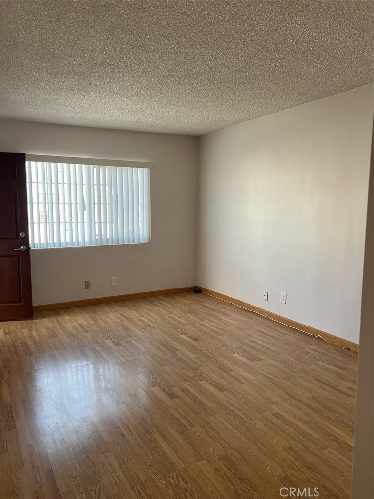 16701 S Berendo Property Photo 13