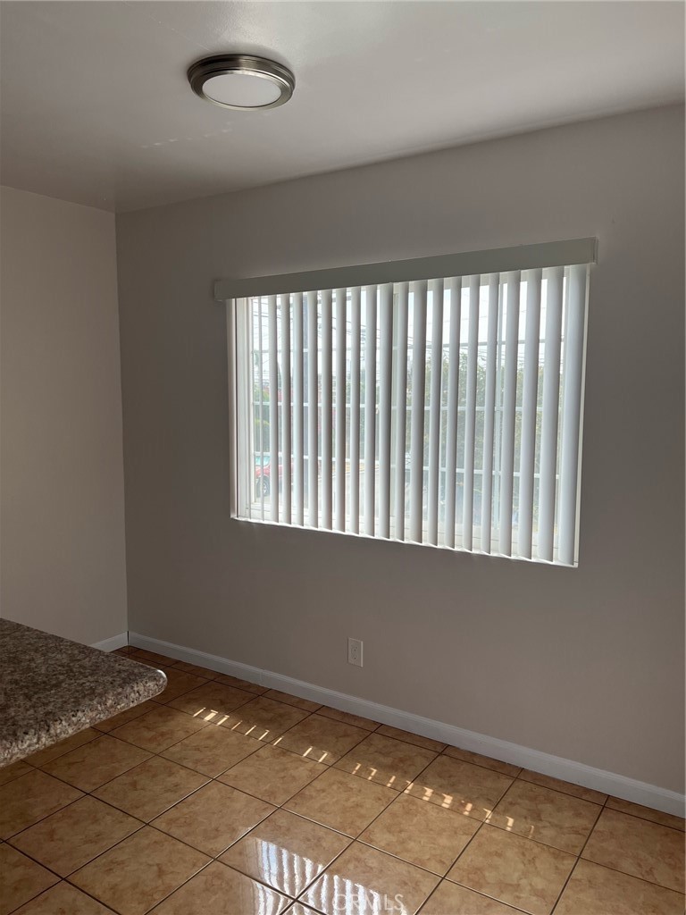 16701 S Berendo Property Photo 17