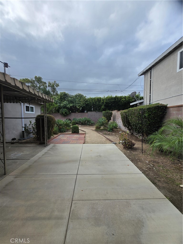 5012 Sepulveda Property Photo 17