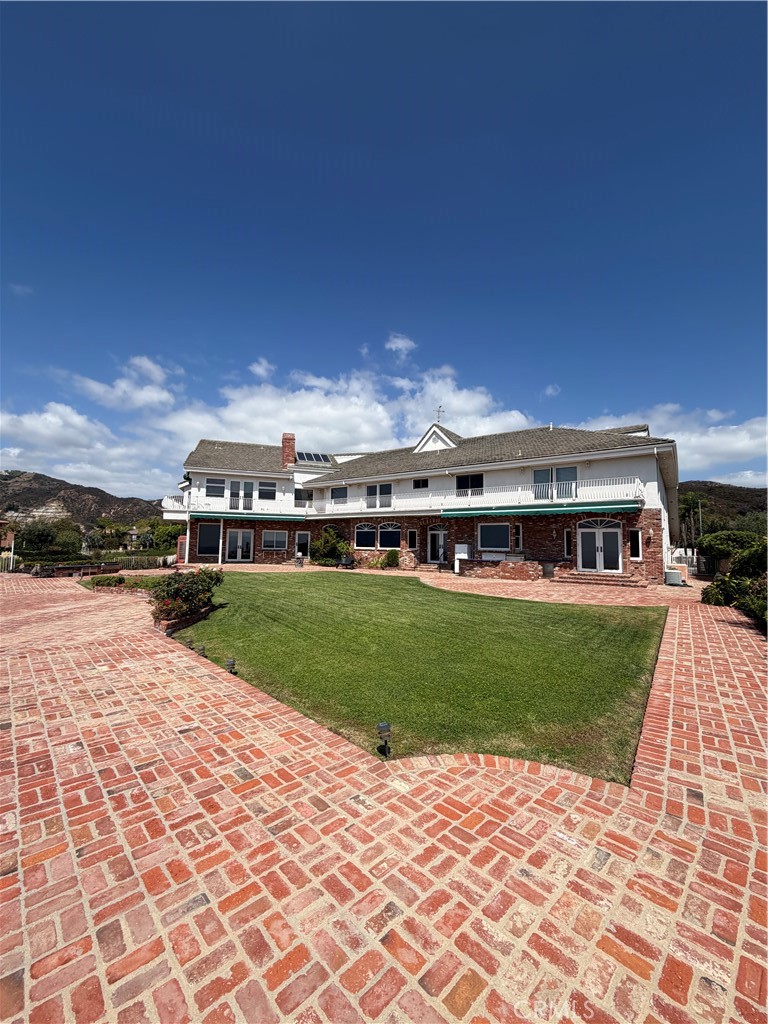 1464 Via Cresta Property Photo 3