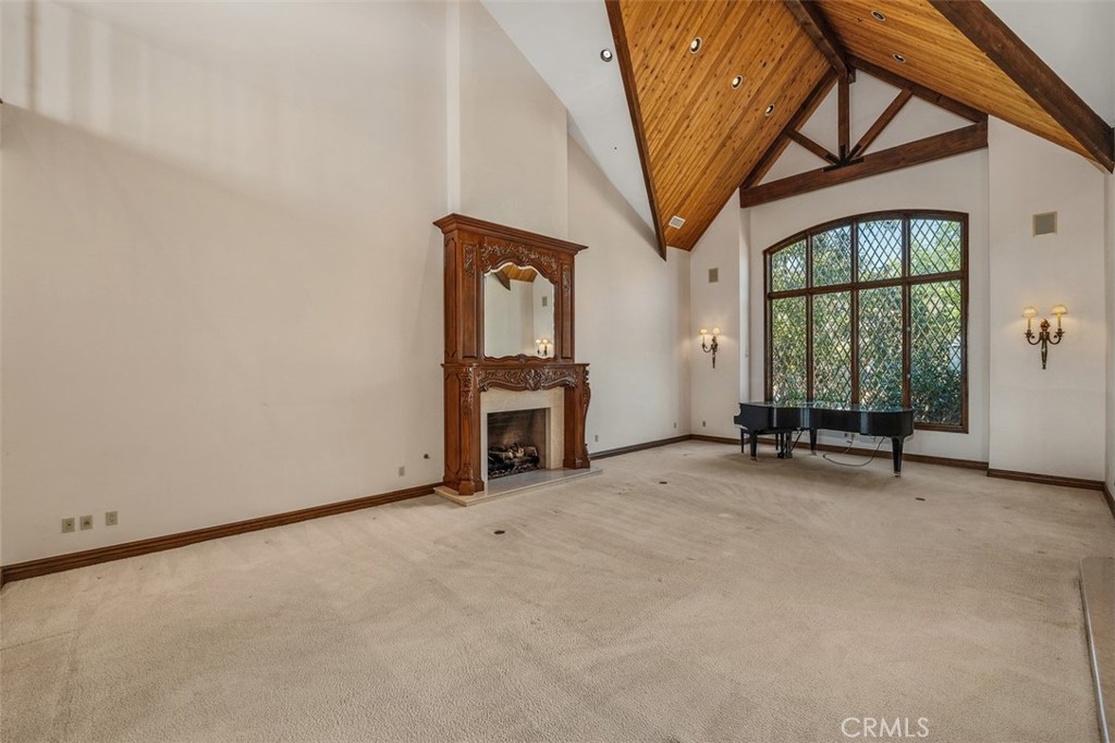 1464 Via Cresta Property Photo 8
