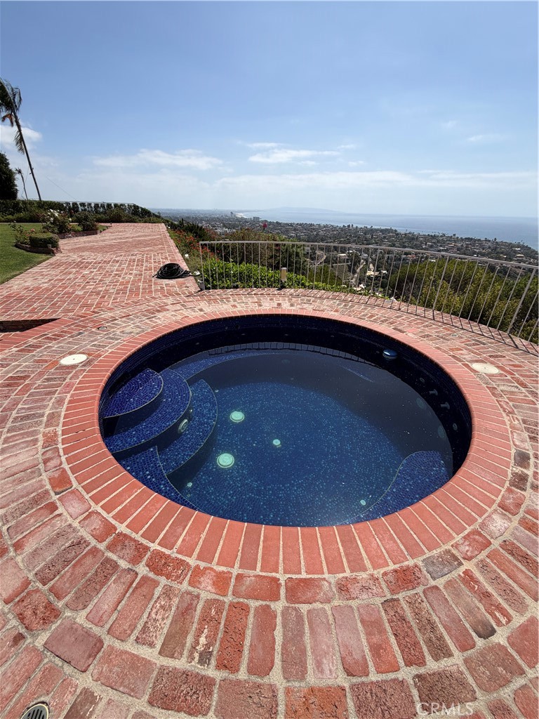 1464 Via Cresta Property Photo 9