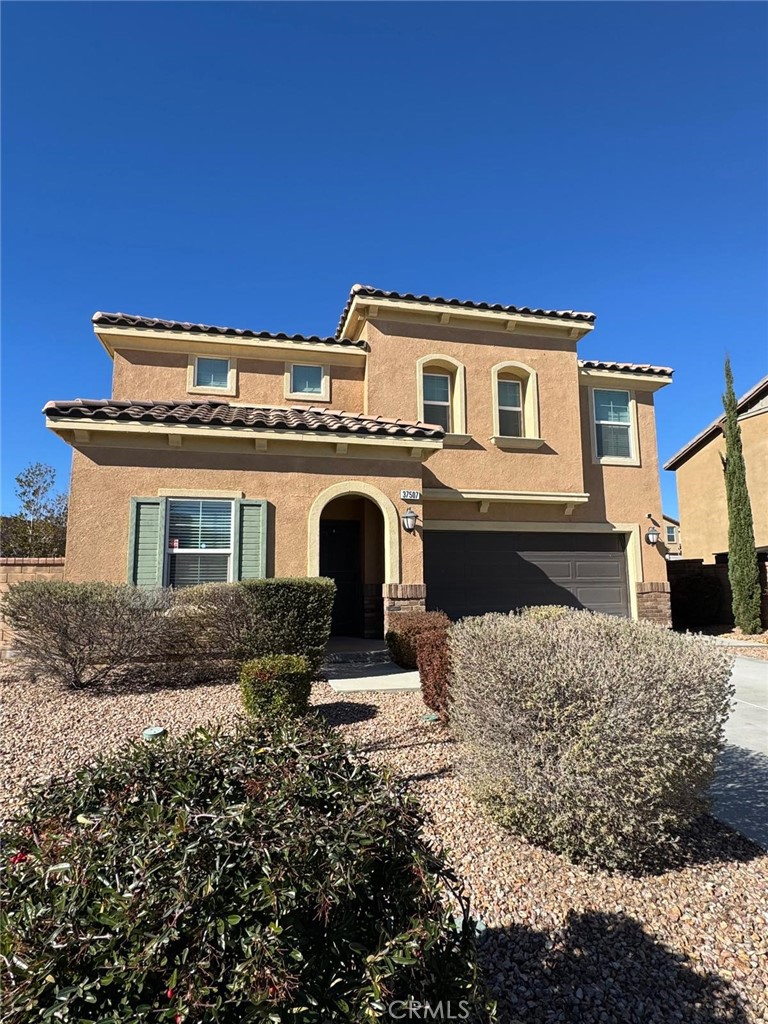 37507 Citron Place Property Photo 2