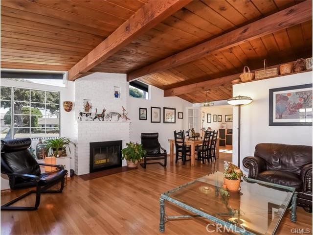 4628 Sepulveda Property Photo 4