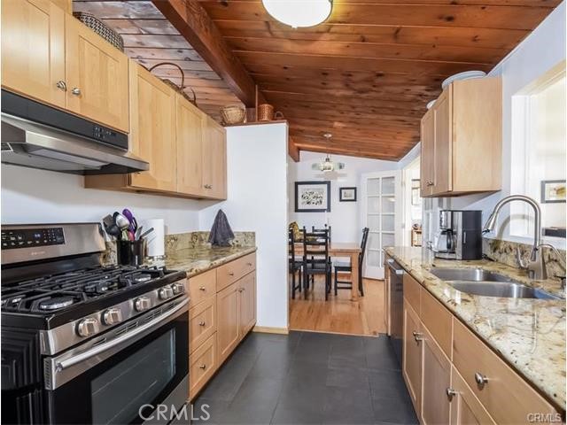 4628 Sepulveda Property Photo 9