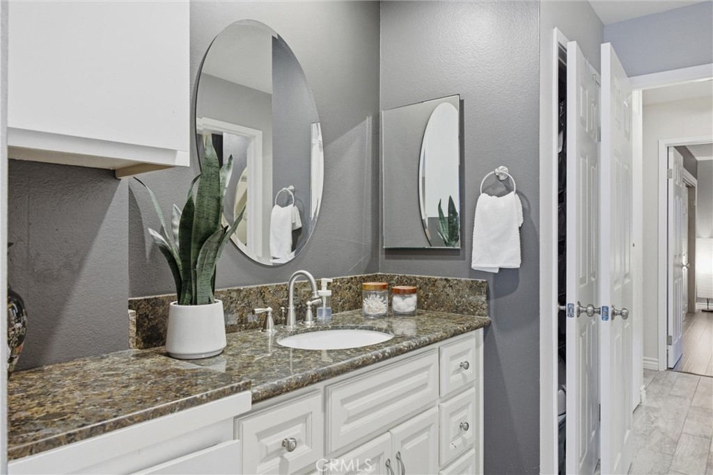 1321 Beryl Street 102 Property Photo 14