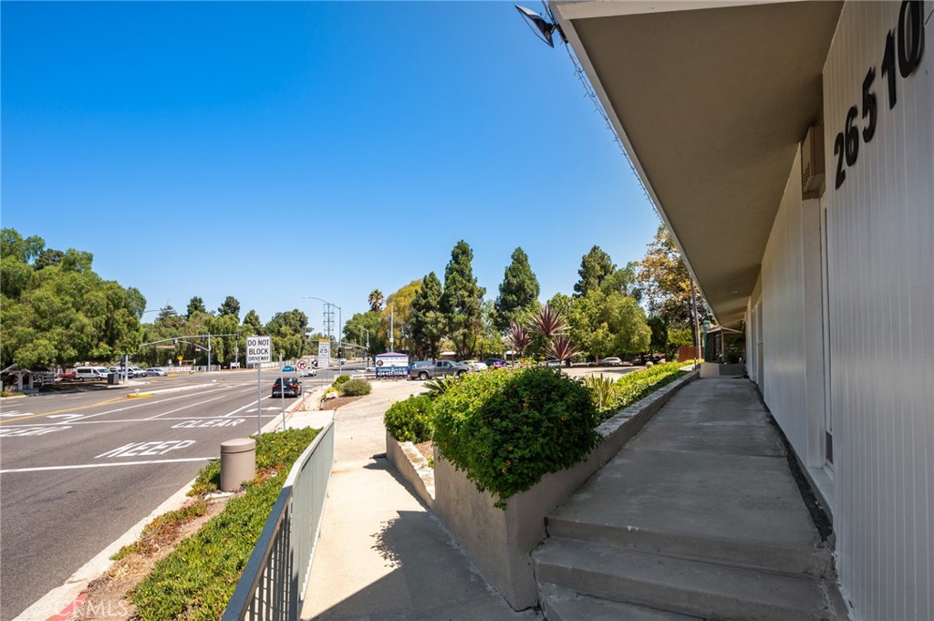 26516 Crenshaw Boulevard Property Photo 4
