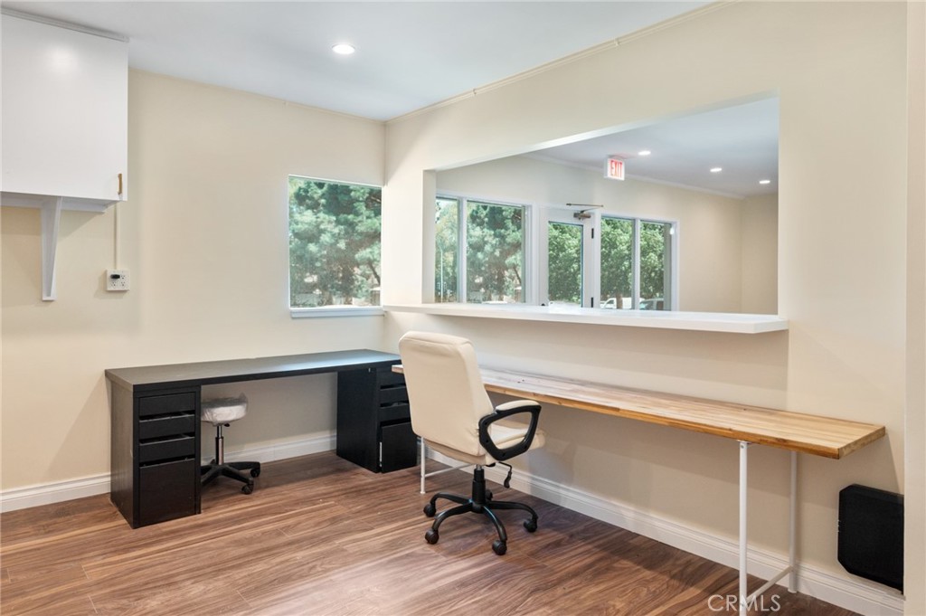 26516 Crenshaw Boulevard Property Photo 14