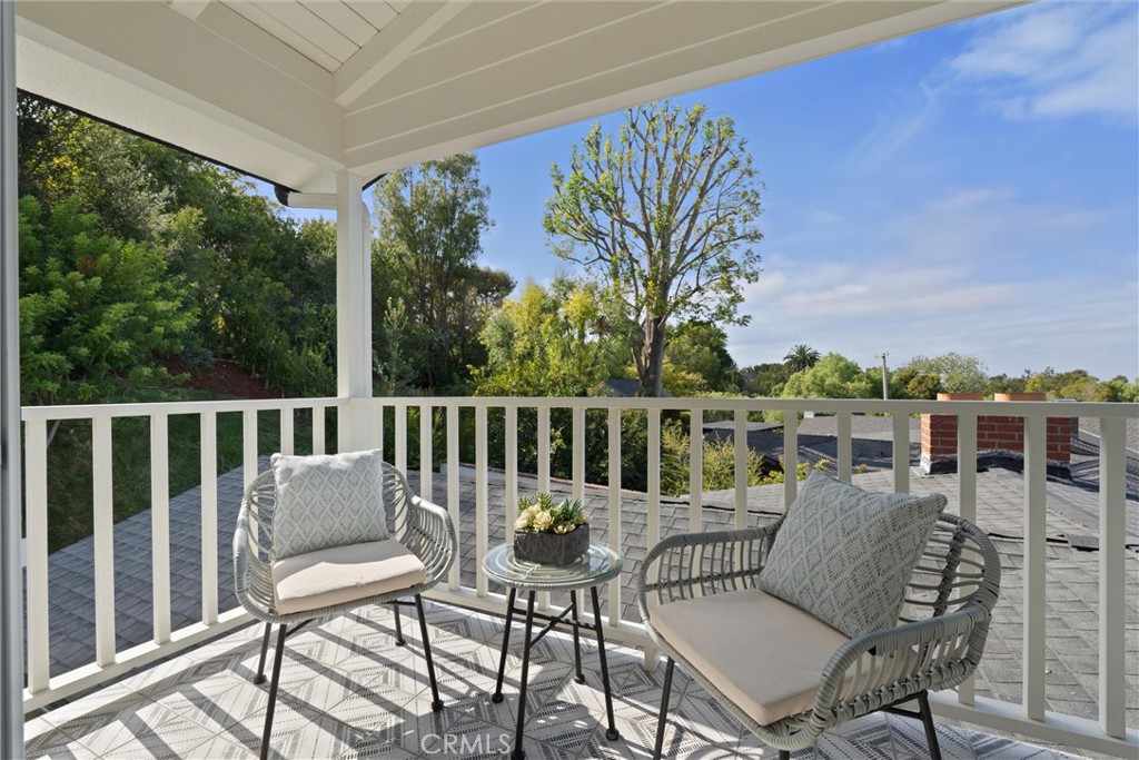 5030 Rolling Meadows Road Property Photo 12
