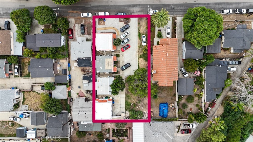 930 N Grand Property Photo 3