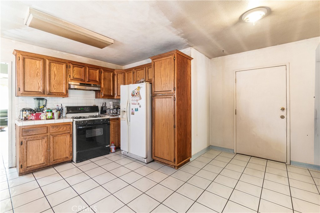 163 E 109th Place Property Photo 14