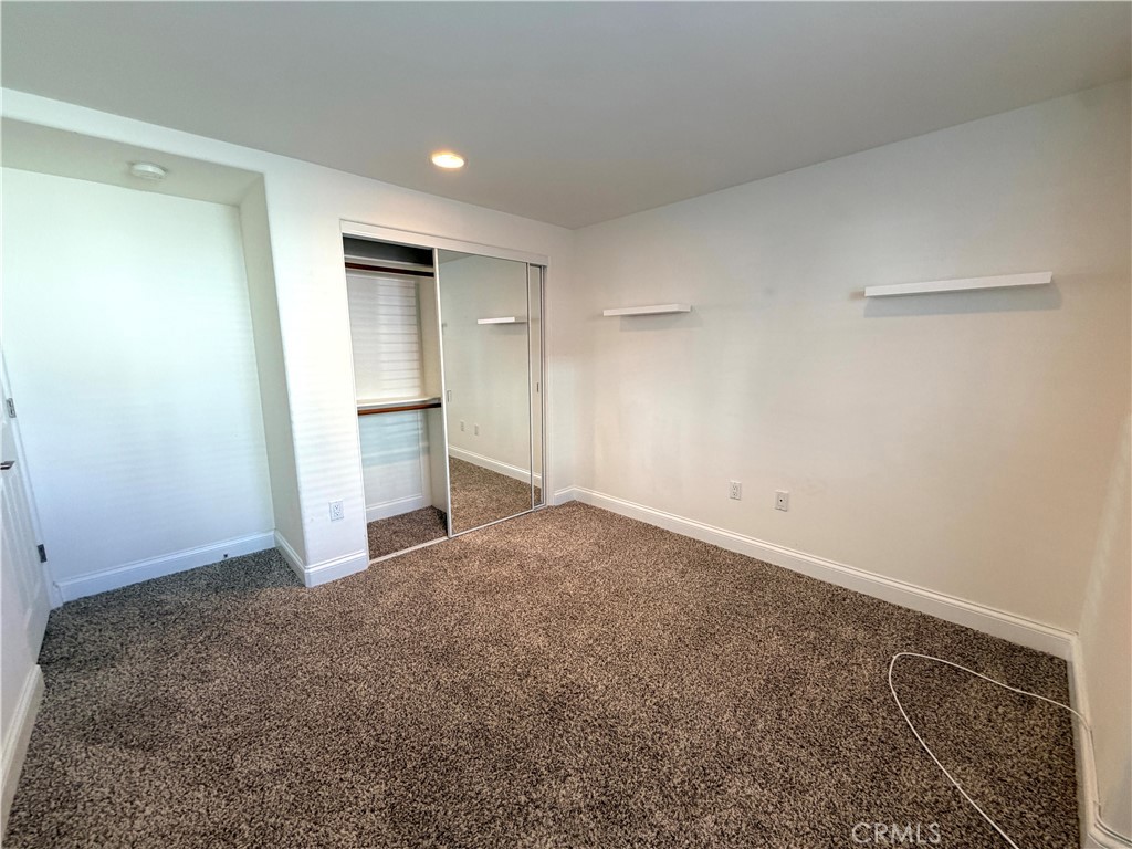 710 1st Place Property Photo 3