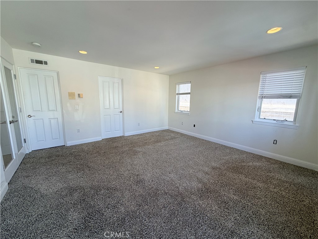 710 1st Place Property Photo 8