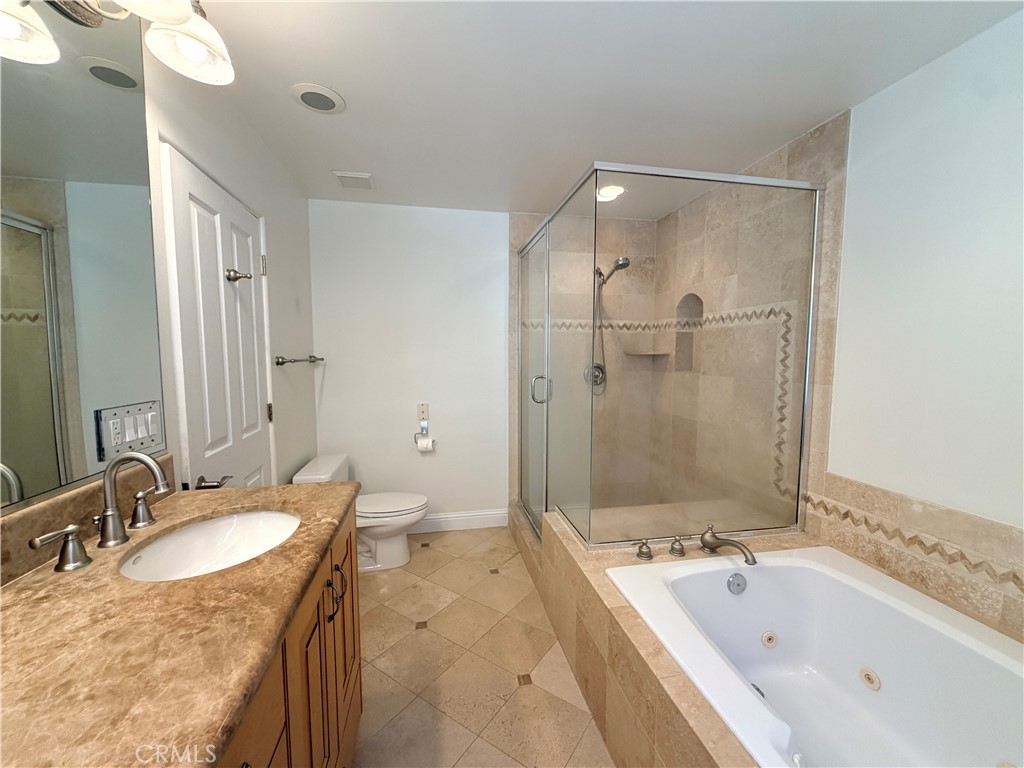 710 1st Place Property Photo 9