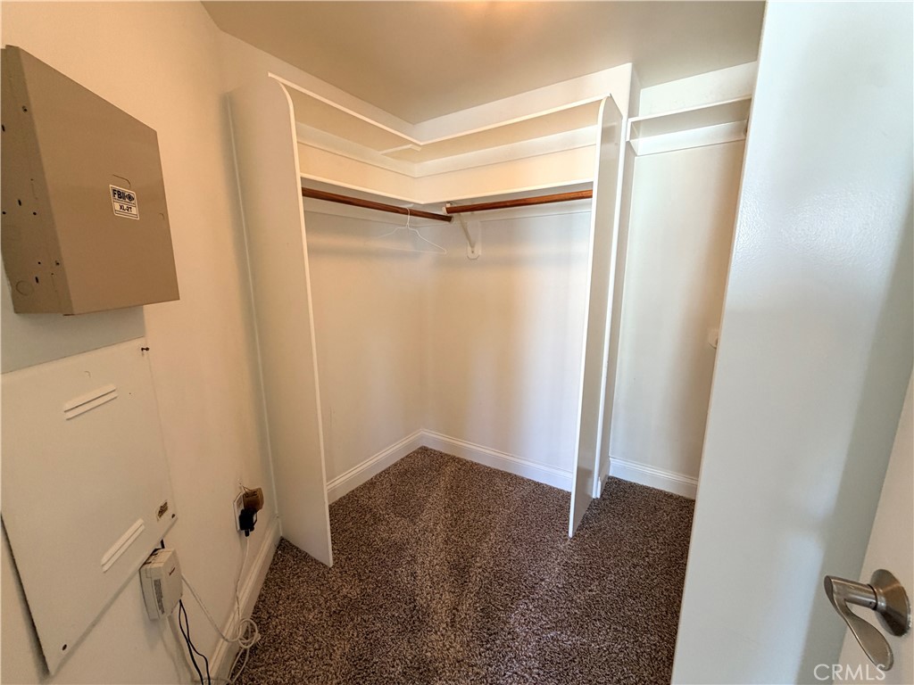710 1st Place Property Photo 10