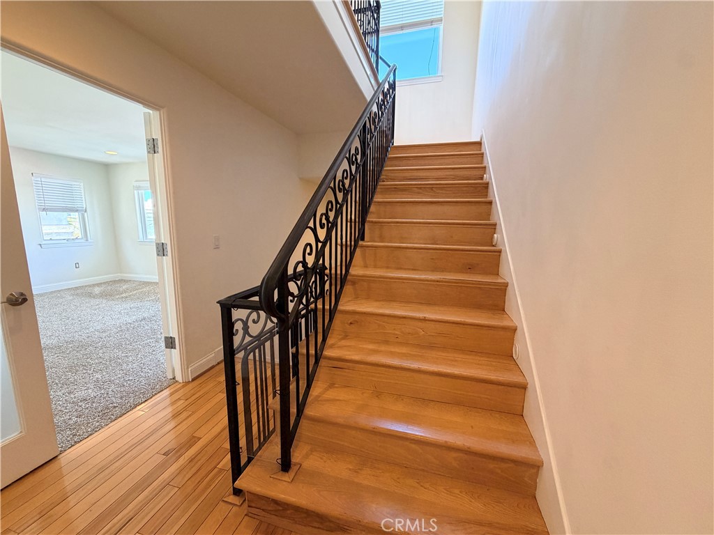 710 1st Place Property Photo 14