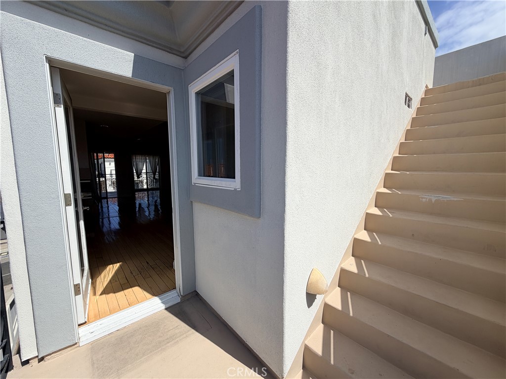 710 1st Place Property Photo 22