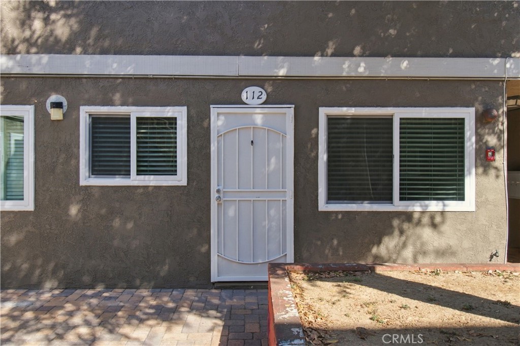 725 Coronado Ave 112 Property Photo 2