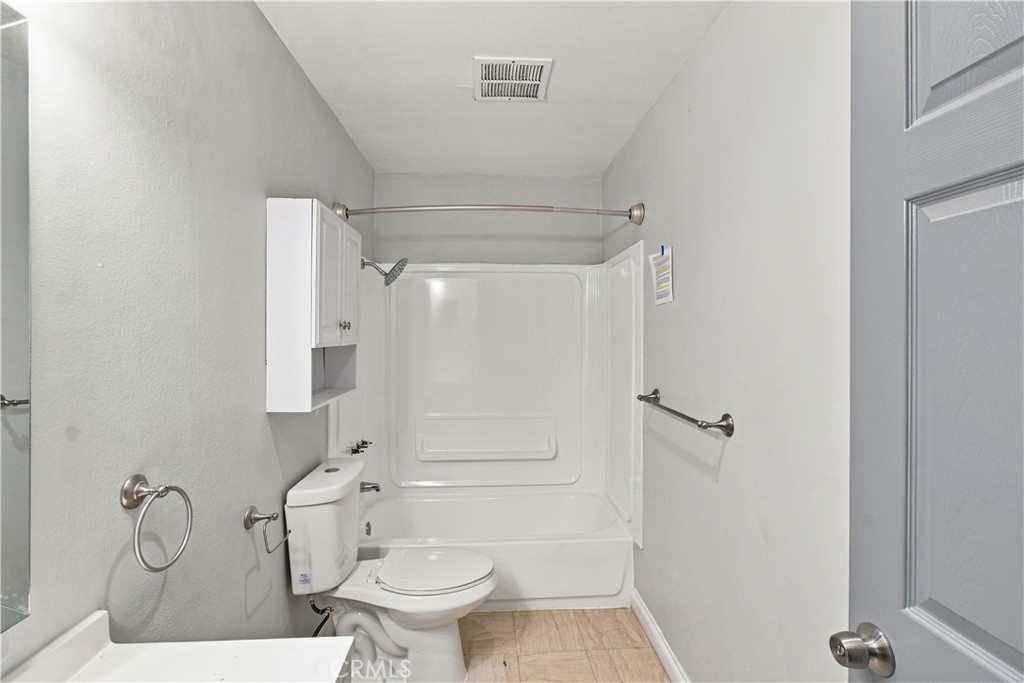 725 Coronado Ave 112 Property Photo 19