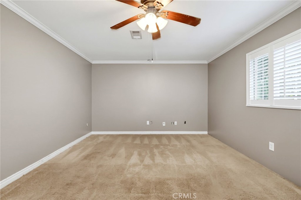 2539 S Garfield Property Photo 11