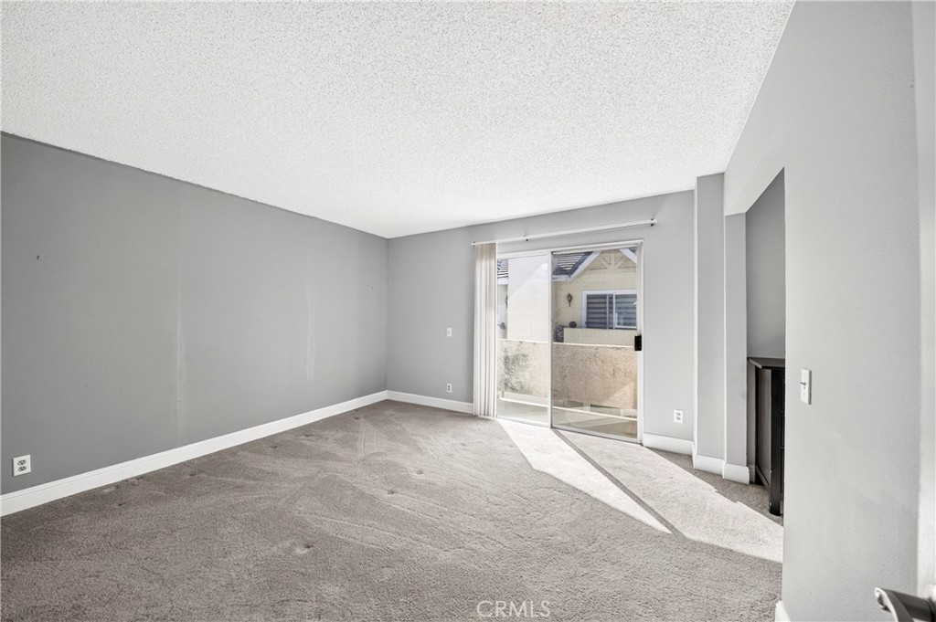 15837 Jupiter Place Property Photo 12