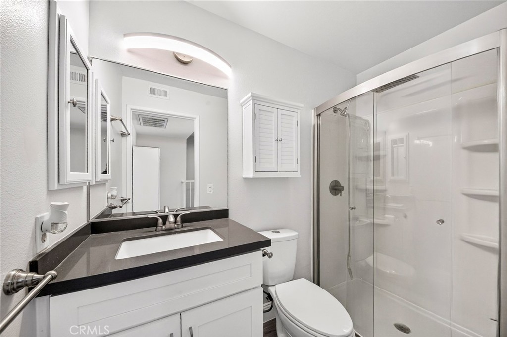 15837 Jupiter Place Property Photo 16