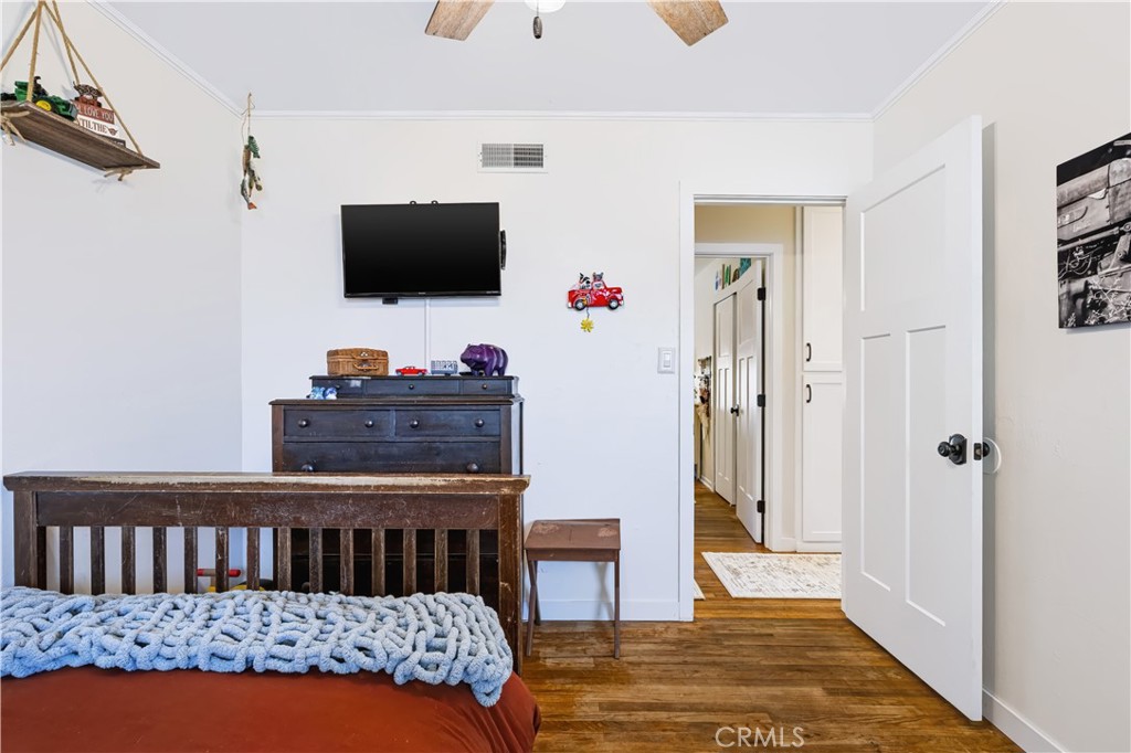6623 Evelyn Property Photo 18