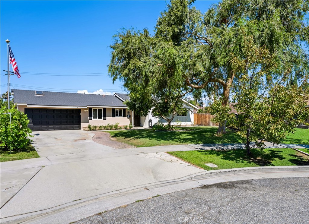 6623 Evelyn Property Photo 26