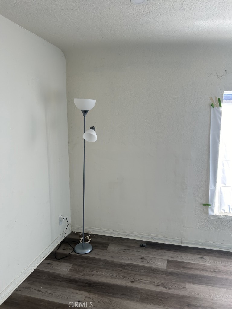323 35th Property Photo 13