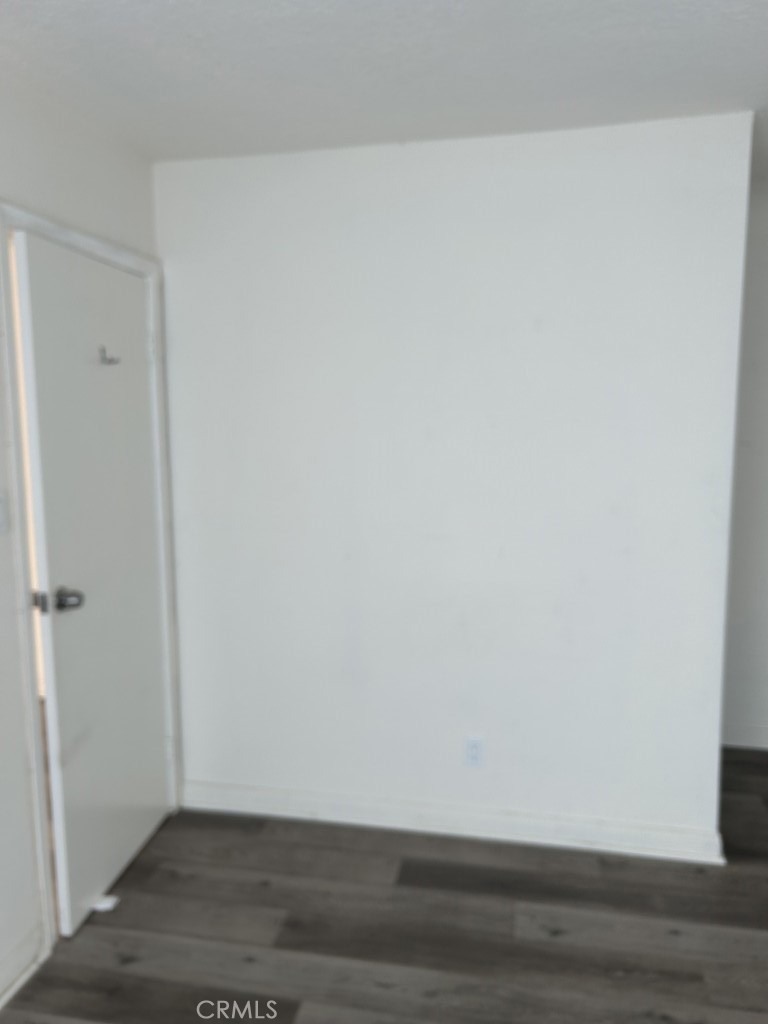 323 35th Property Photo 24