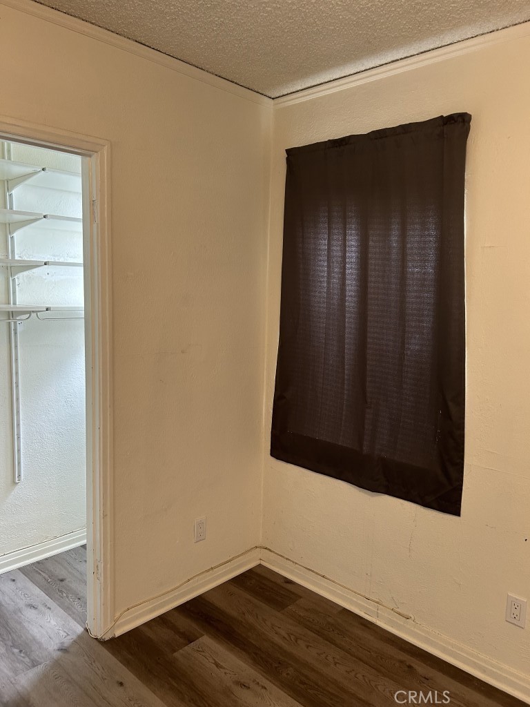 323 35th Property Photo 51