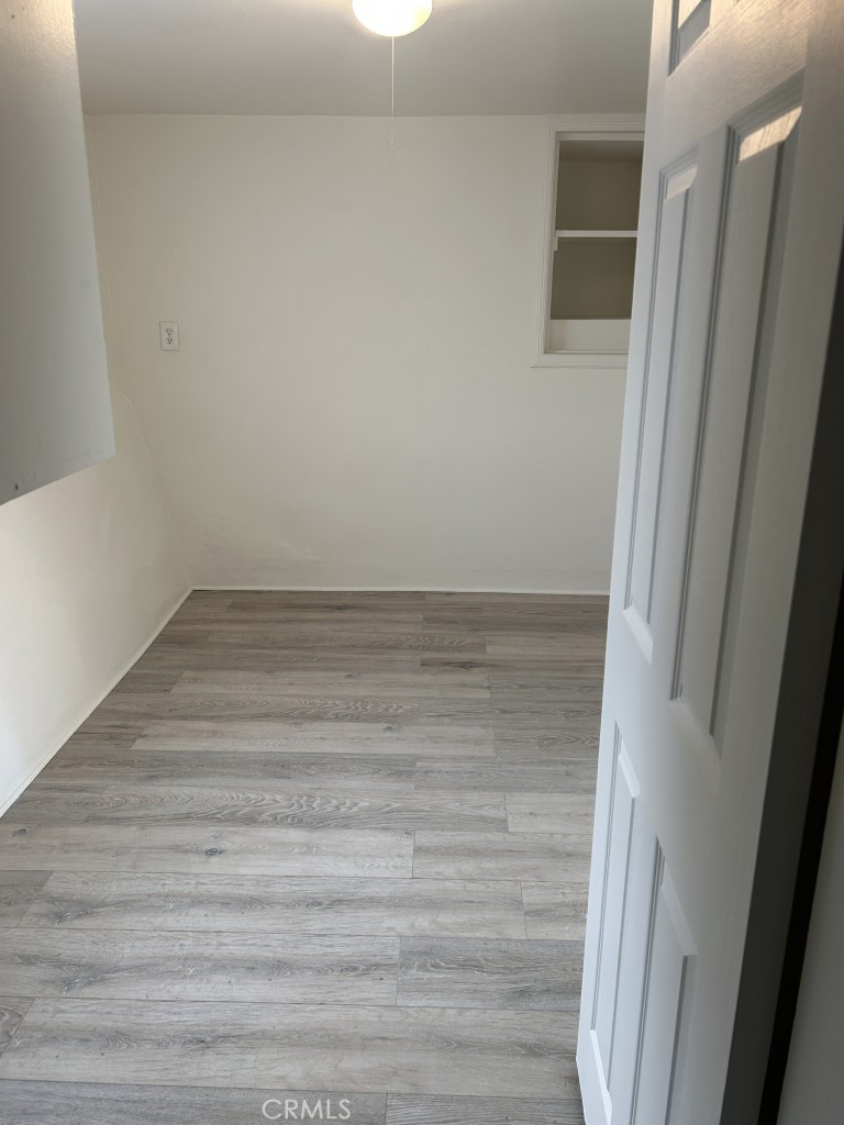 323 35th Property Photo 57