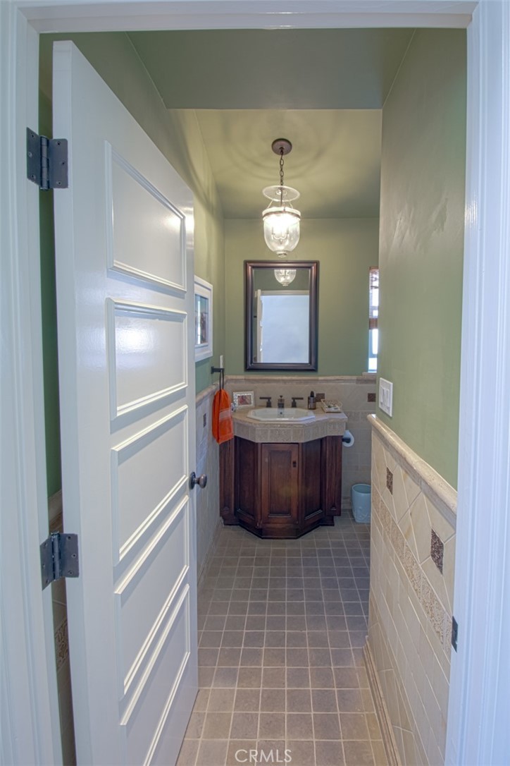 408 6th Property Photo 8
