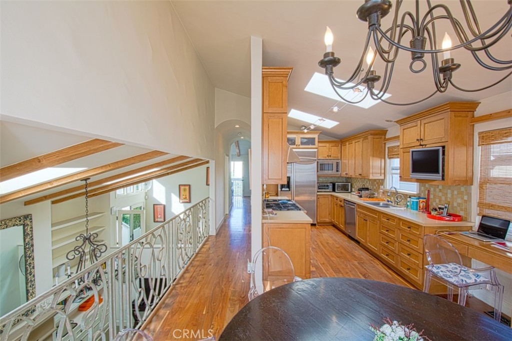 408 6th Property Photo 11