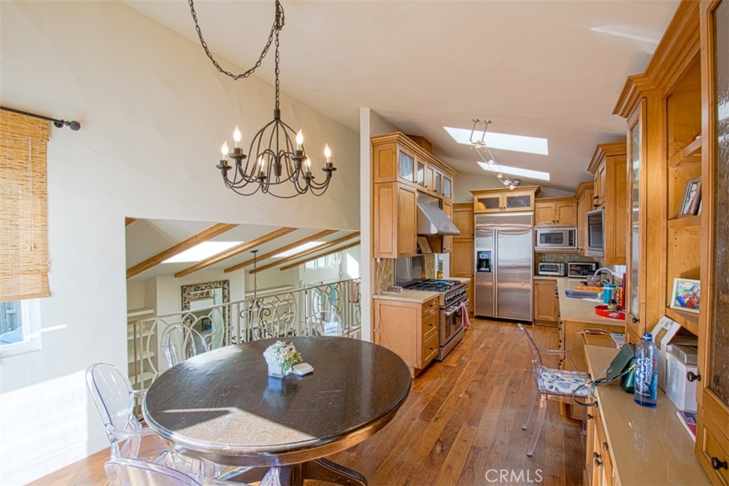 408 6th Property Photo 12
