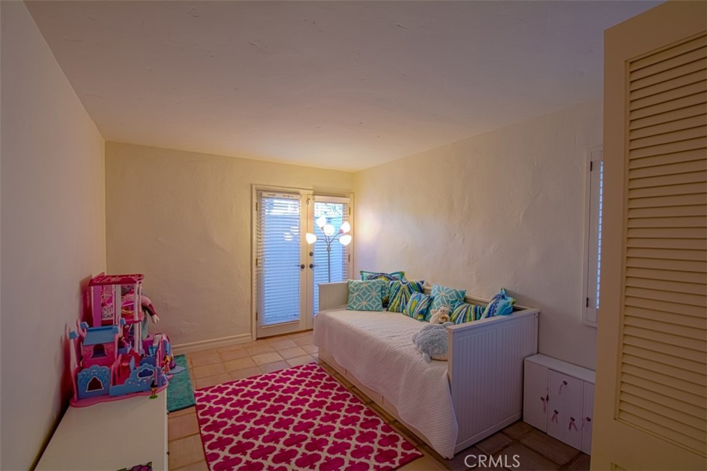 408 6th Property Photo 20