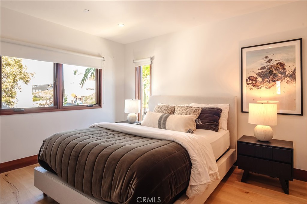 2215 Manhattan Avenue Property Photo 37
