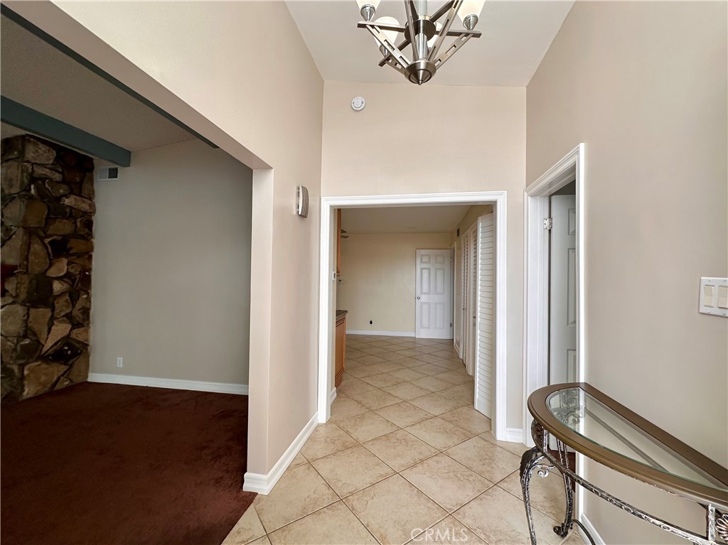 1612 W 22nd Property Photo 2