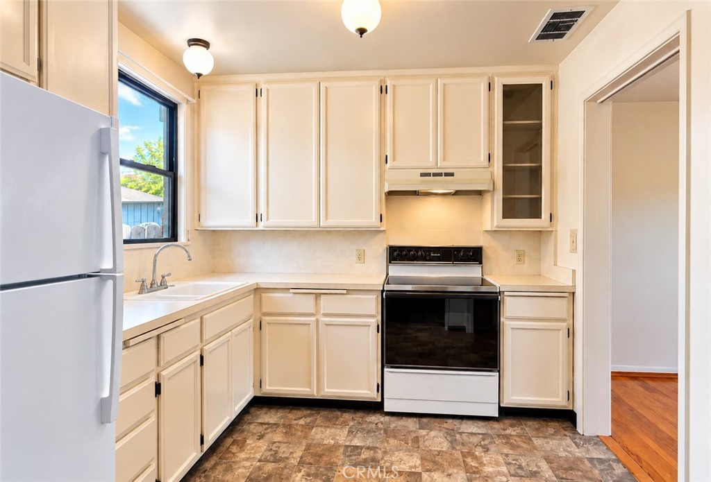 2637 Stranahan Property Photo 6