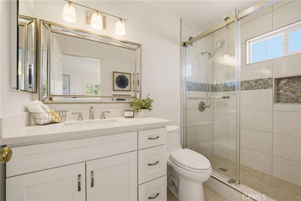 18536 Ashley Avenue Property Photo 16