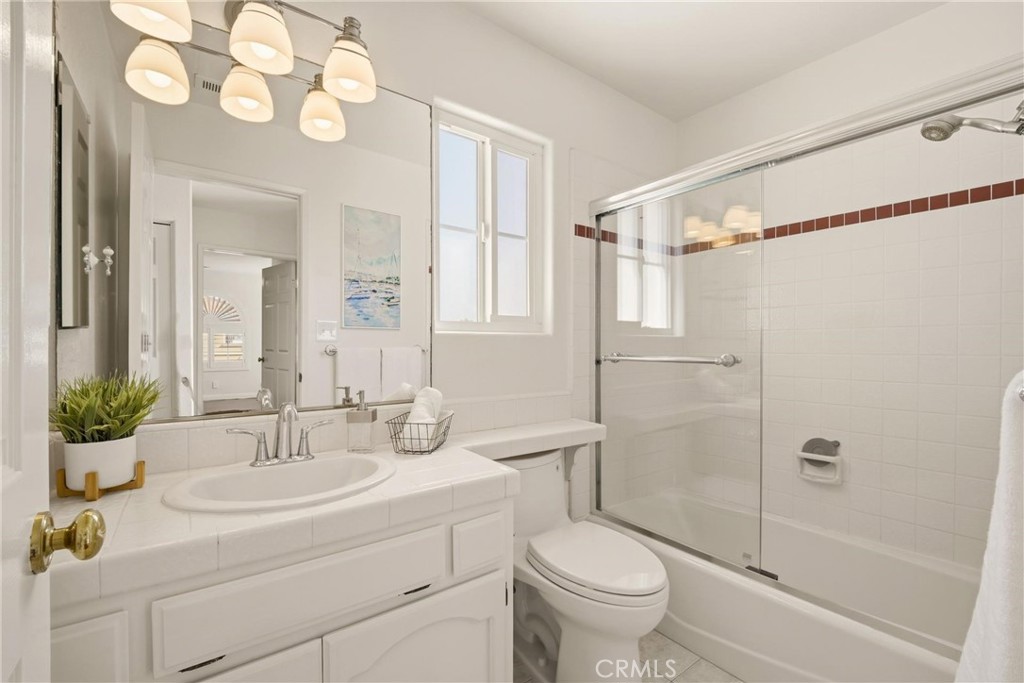 18536 Ashley Avenue Property Photo 22