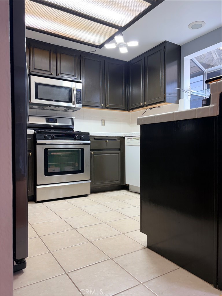 25928 Oak Street #b Property Photo 35
